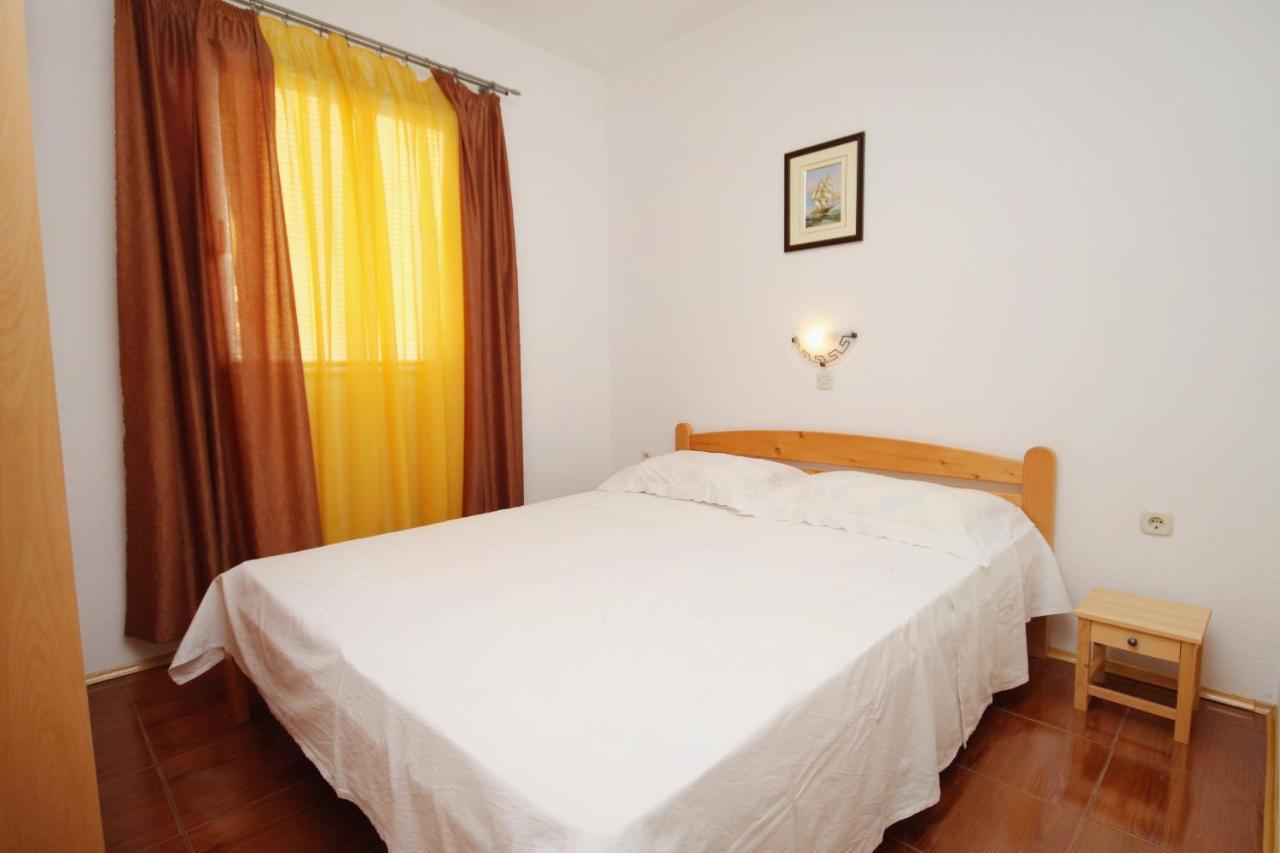 Apartments By The Sea Vinjerac, Zadar - 5824 외부 사진